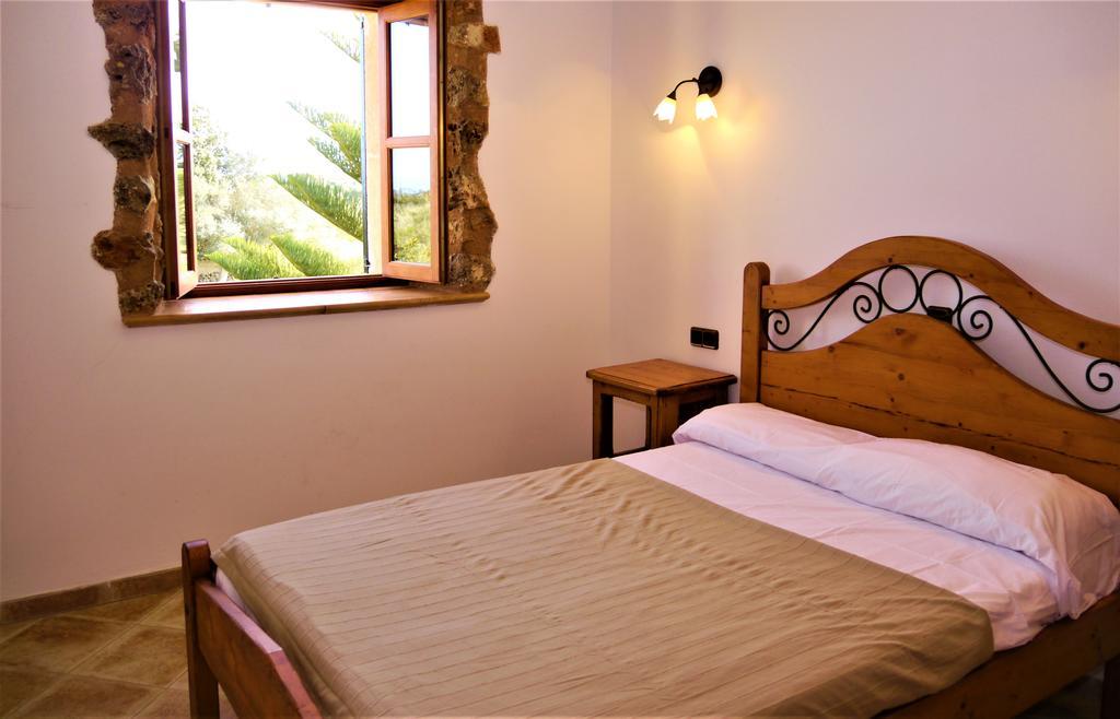 Villa Can Barcelo